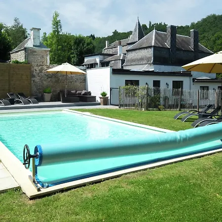 Stylish Mansion In With Swimming Pool Prázdninový dům